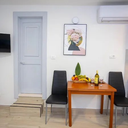 Studio Apartmani Belly Split Extérieur photo